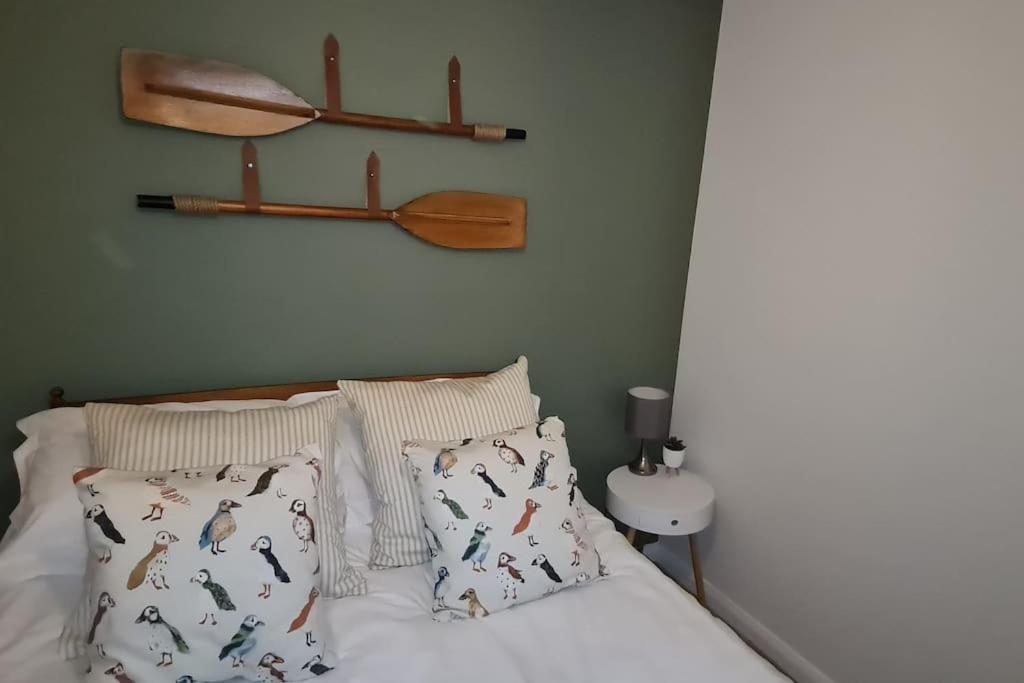 Beach View, 4 Bedroom House Opposite The Sea! Sleeps 10 Sandgate Kültér fotó